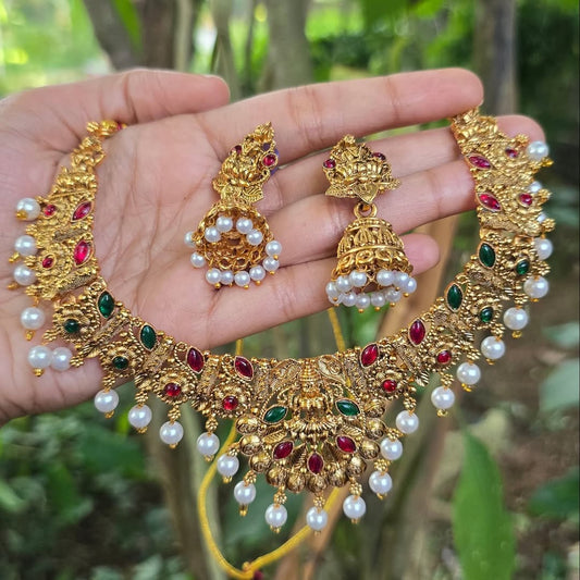 Classic Temple Bridal Set