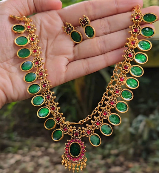 Emerald Drop Temple Necklace Set