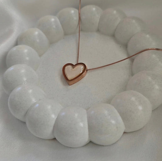WHITE CLASSIC SWEET HEART PENDANT