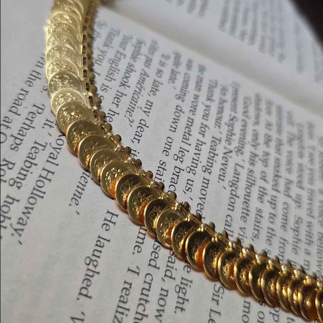 Traditional Kasu Maala