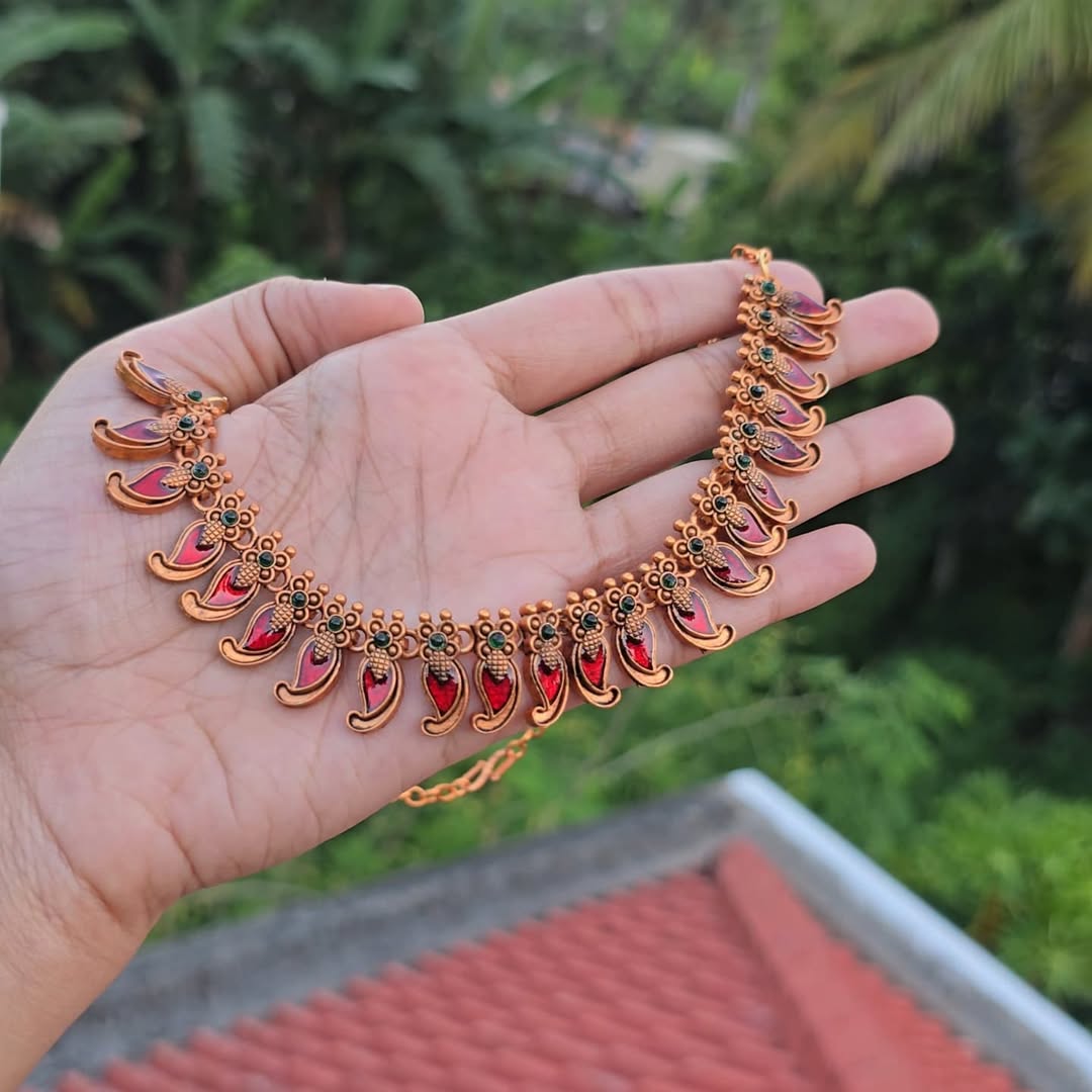 Vriksha Pushpa Temple Necklace
