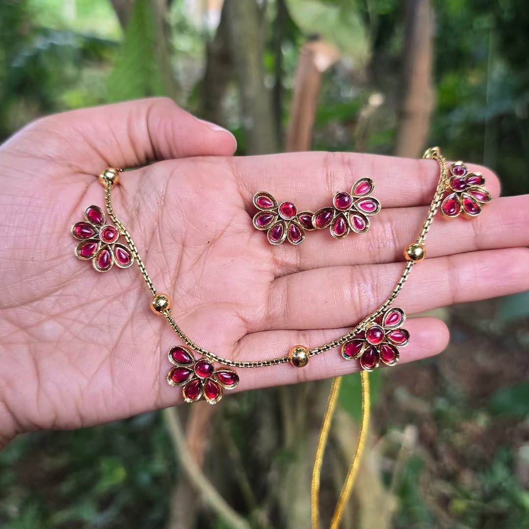 Floral Ruby Chain Set
