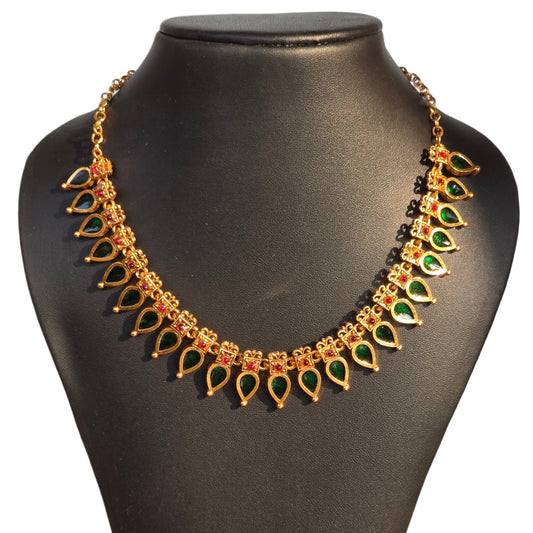 Green Drop Necklace Set