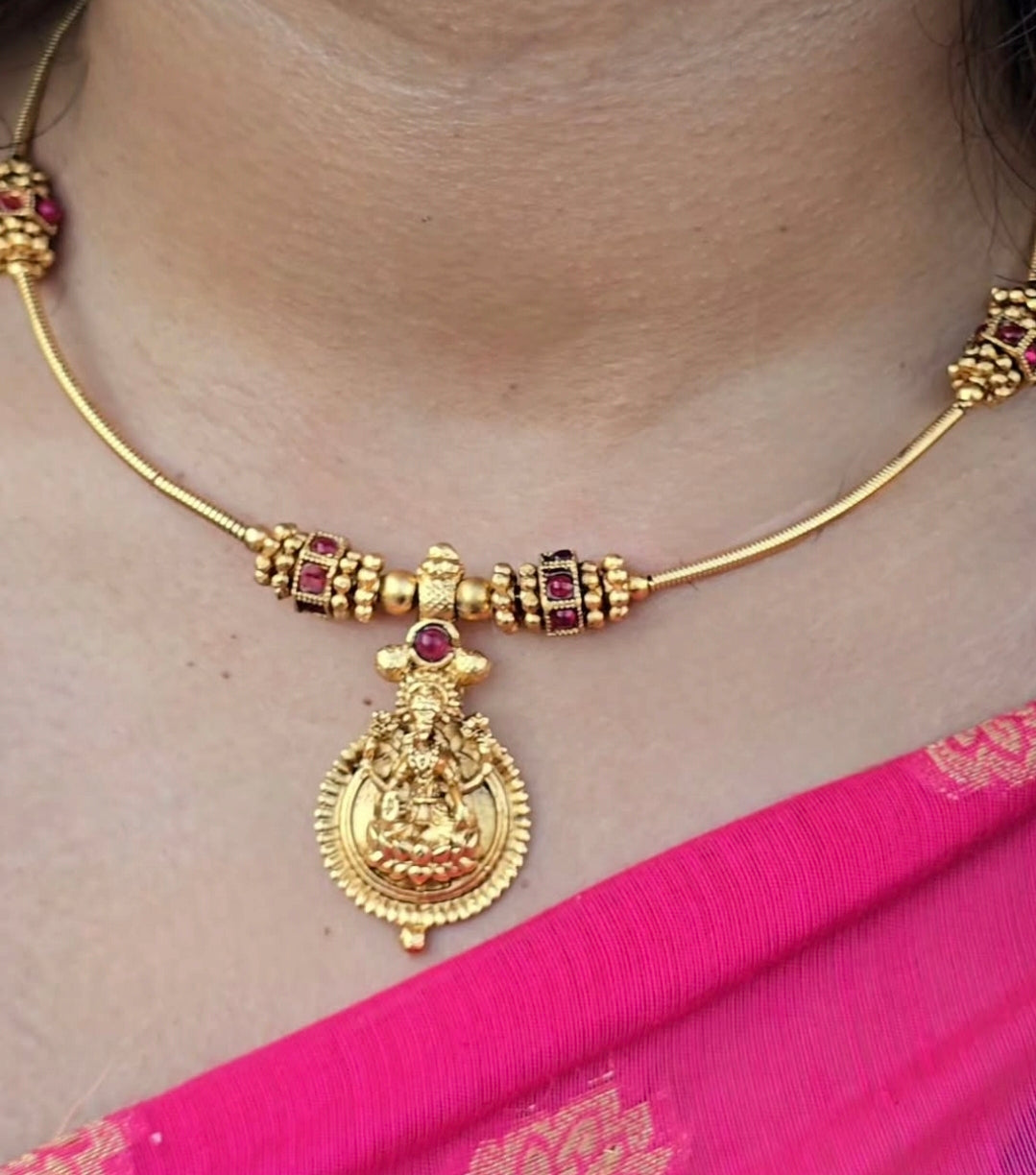 Lakshmi Devi Temple Necklace Set (Red)